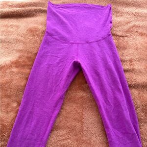 Beyond yoga maternity legging size M